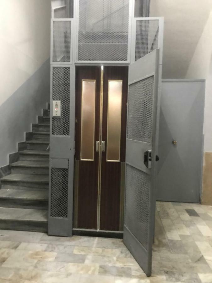 Fc Relais Bed & Breakfast Napoli Eksteriør bilde
