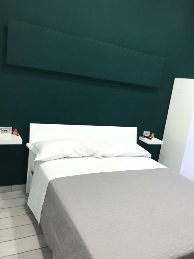Fc Relais Bed & Breakfast Napoli Eksteriør bilde